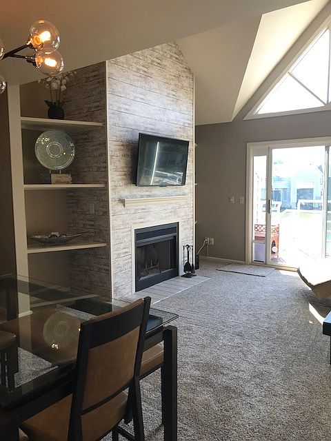 1st image of 191 Marina Point Dr