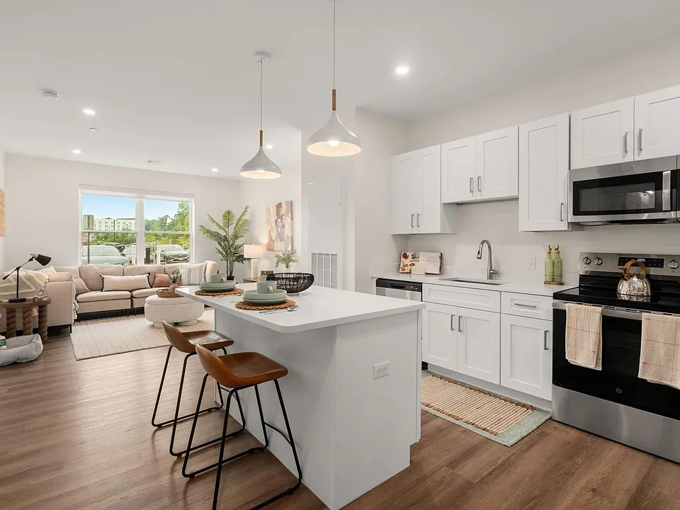Slade Farm Residences