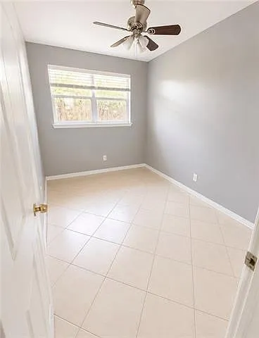3220 Corinne Dr — Photo 11