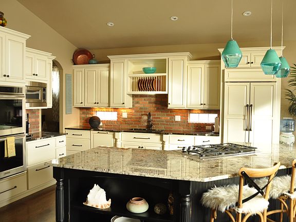 Sub-zero refrigerator