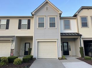 310 Leighann Ridge Ln, Rolesville, NC 27571