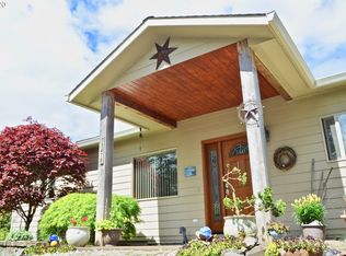 73478 Debast Rd, Rainier, OR 97048