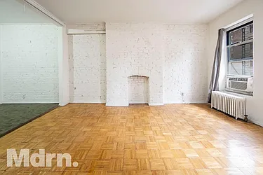 Rented by Mdrn Residential