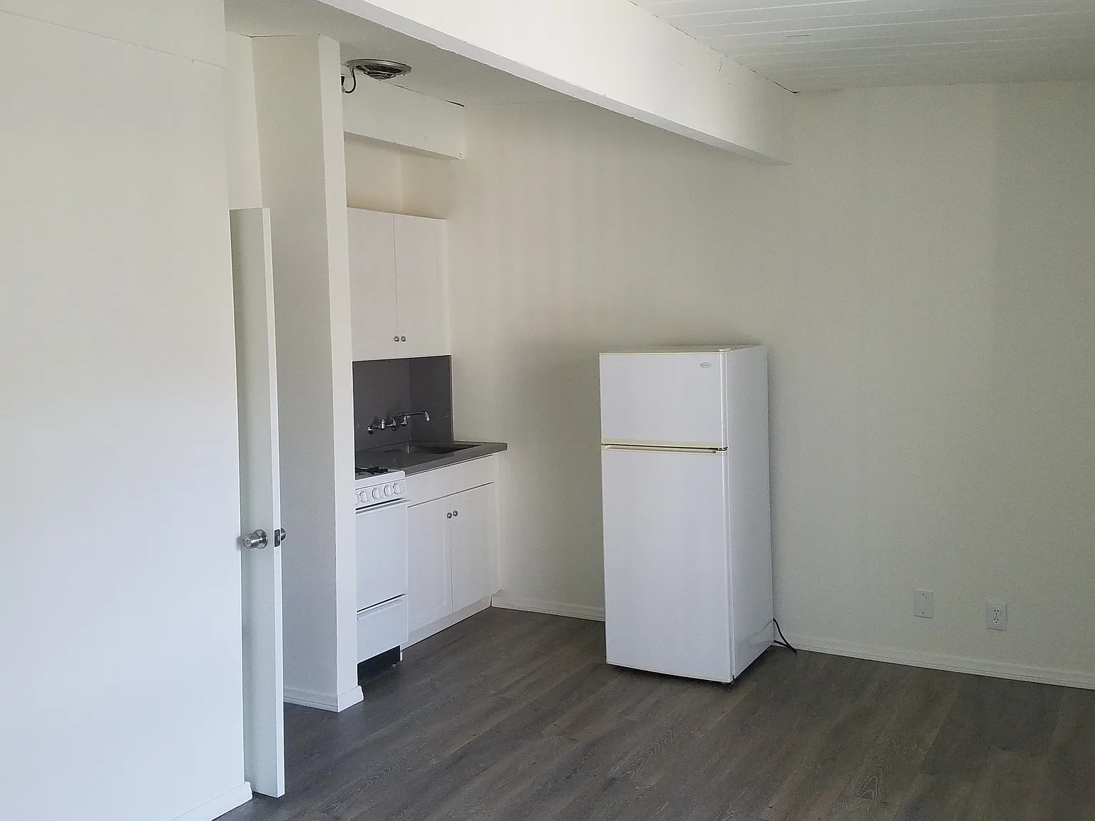 1 bed, 500 sqft, $1,495 — Photo 4