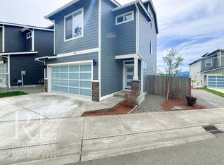 131 Blackfish Ct, Bremerton, WA 98310
