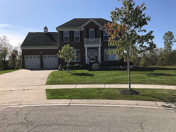 2nd image of 712 Melrose Ct