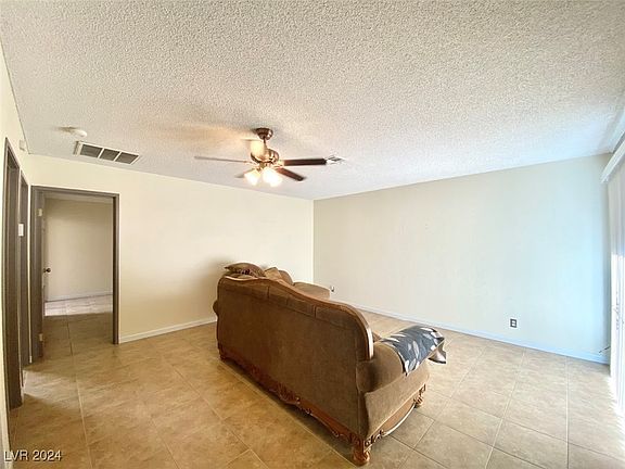 5th image of 253 N Lamb Blvd Unit A