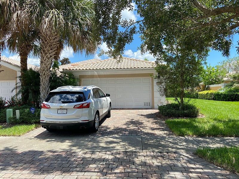 1st image of 11795 Fan Tail Ln