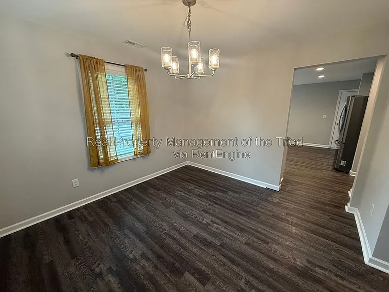 2708 N Patterson Ave — Photo 4