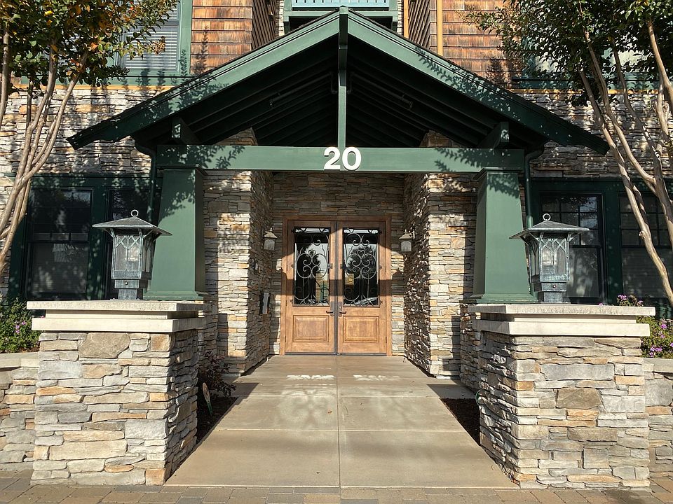 Secure entrance; all packages are delivered inside secure building.