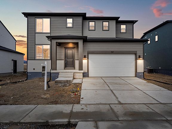547 E Hearth Ln. at Brylee Farms