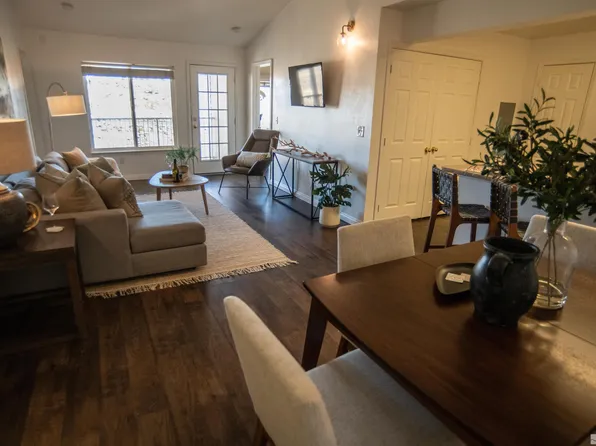 200 Talus Way APT 133, Reno, NV 89503