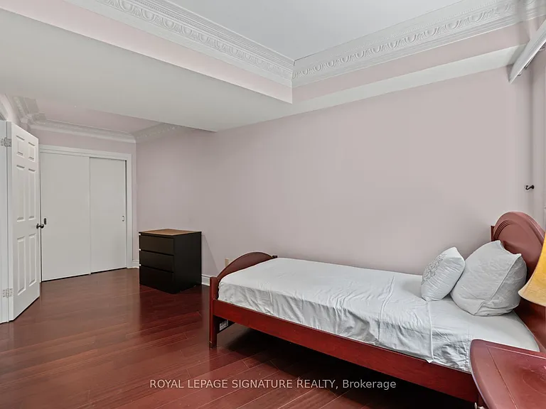 23 Brandy Ct — Photo 40