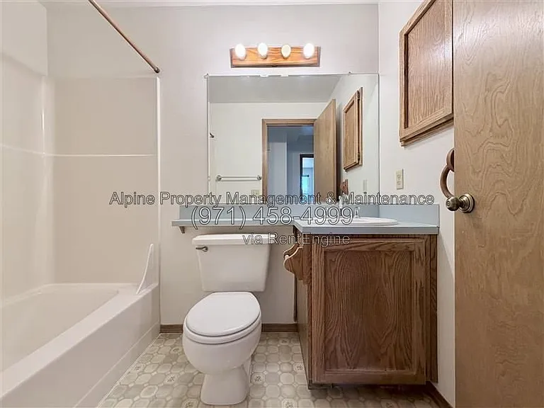 7066 SW 156th Ave — Photo 17