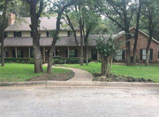 12002 Saddlehorn Ln, Mansfield, TX 76063