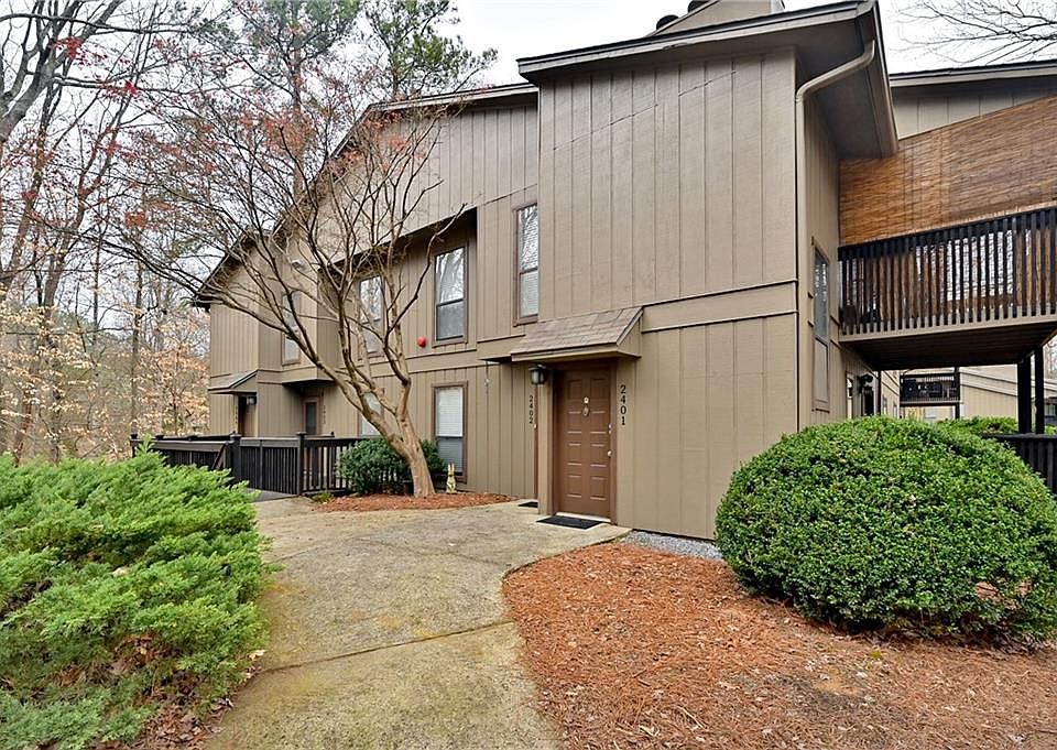 1st image of 2403 Cumberland Ct SE #24
