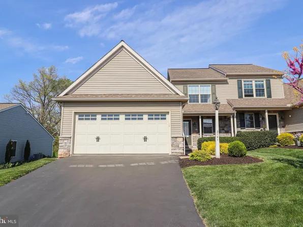 3141 Faire Wynd Pl, Dover, PA 17315