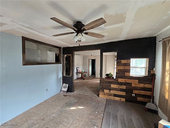 5th image of 399 Smithfield St