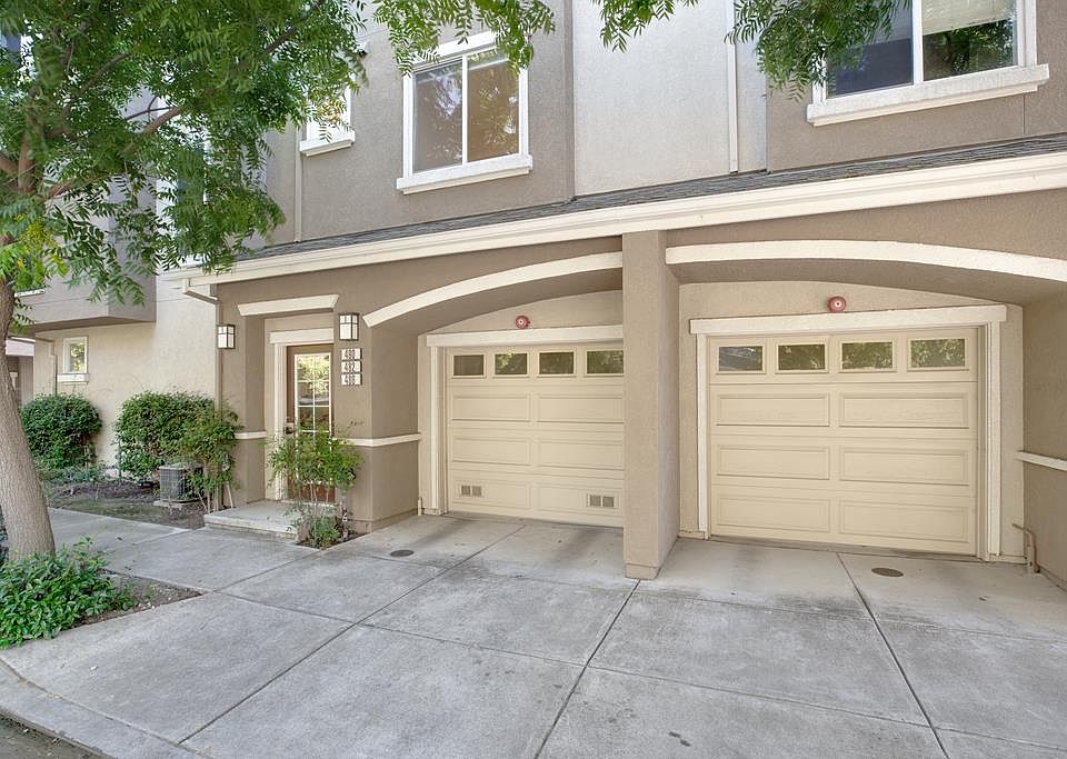 1st image of 490 Marble Arch Ave