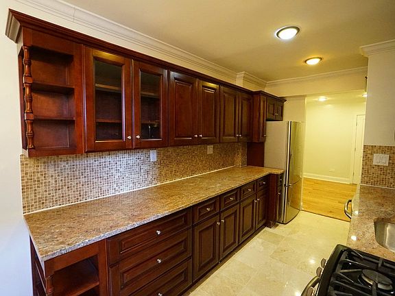 5th image of 150-30 71st Ave #22