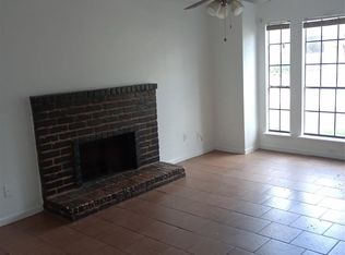 10115 Emerald Park Dr, Houston, TX 77070