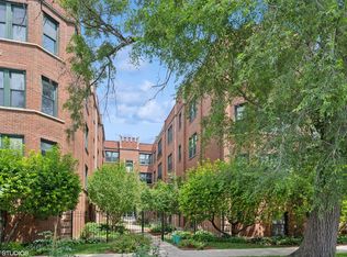 3120 W Carmen Ave APT 3, Chicago, IL 60625