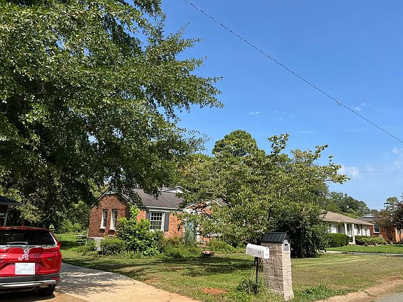 3rd image of 604 Drummond Rd SW