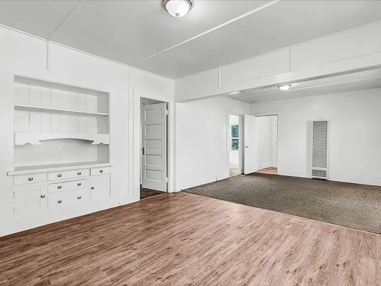 333 E Ivy St — Photo 2