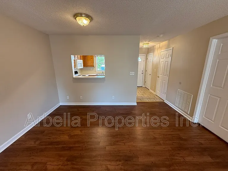 152 Gray Station Rd #14 — Photo 8