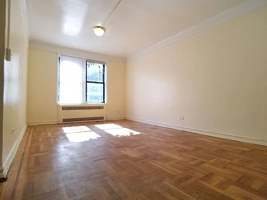 Rented by BRICK & GALO REALTY CORP | media 4