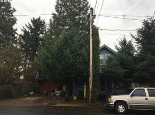 4292 SE Glenwood St, Portland, OR 97202
