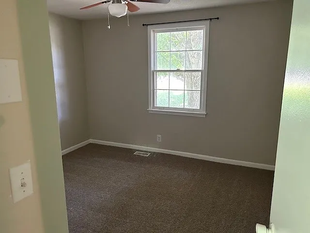 2830 Sparrow Dr — Photo 9