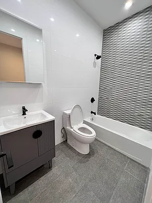 Rented by ERNY LLC | media 6