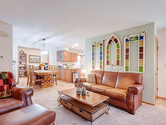 5th image of 708 2nd St SE APT 121
