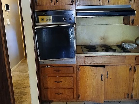 4th image of 3205 Lilac Ln