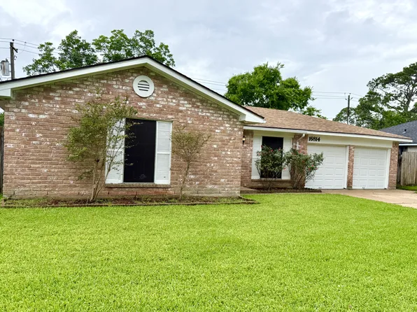16814 David Glen Dr, Friendswood, TX 77546