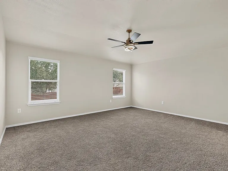 735 Pelican Point — Photo 36