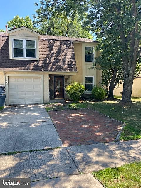 1st image of 76 Peregrine Dr #A