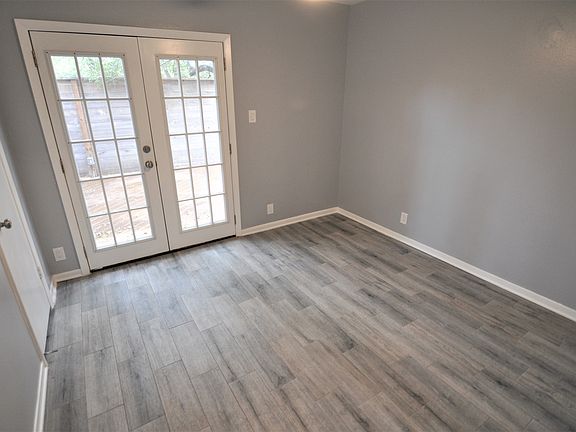 3rd image of 6108 Shadow Valley Dr #A