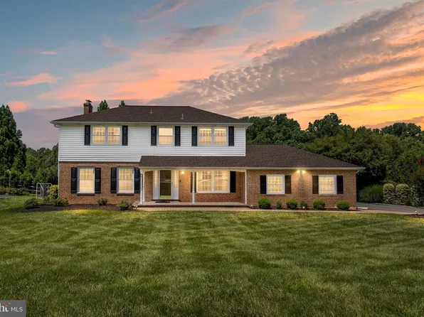 205 Clover Dr, Hockessin, DE 19707