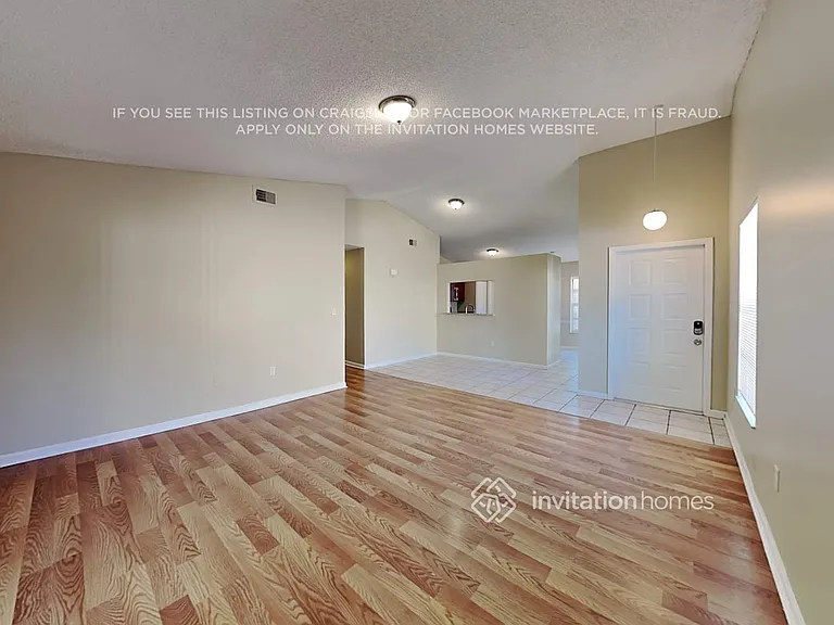 13641 Newport Mnr — Photo 4