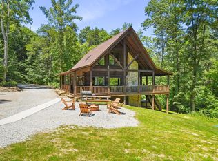 18188 Buckingham Rd, Logan, OH 43138