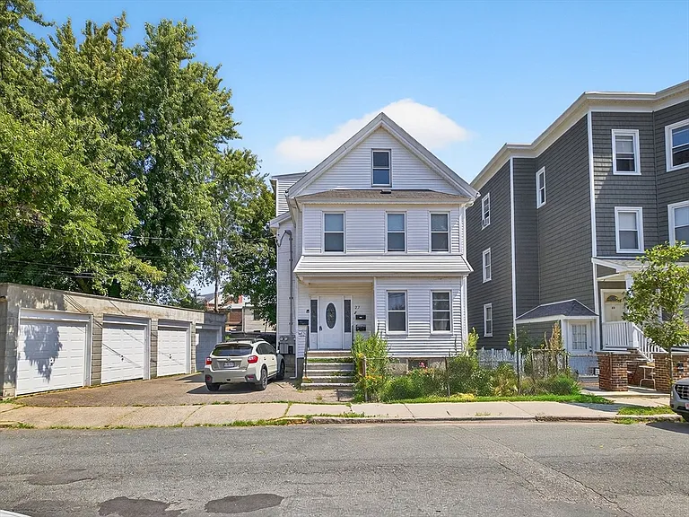 27 Joseph St #3 — Photo 1
