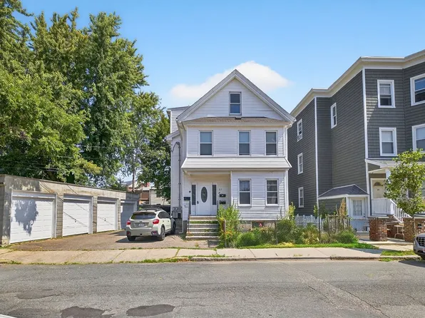 27 Joseph St #3, Somerville, MA 02143