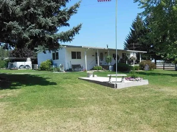 5130 W Glen Grove Staley Rd, Deer Park, WA 99006
