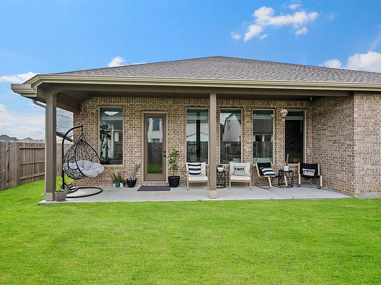 29003 Spicewood Valley Dr — Photo 29