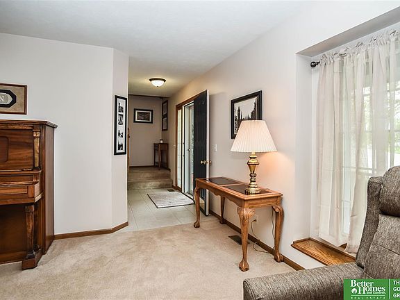 3rd image of 13609 S 40th Cir
