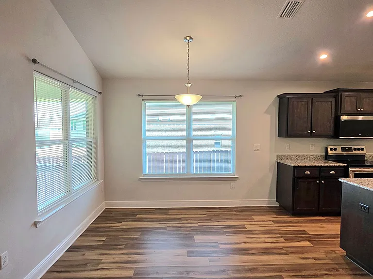 6613 Boatswain Rd — Photo 5