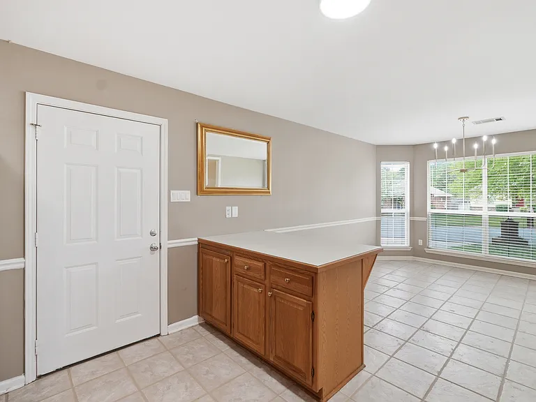 1 Zircon Dr — Photo 9