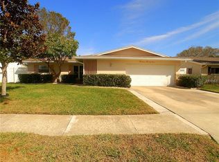 1429 Overcash Dr, Dunedin, FL 34698